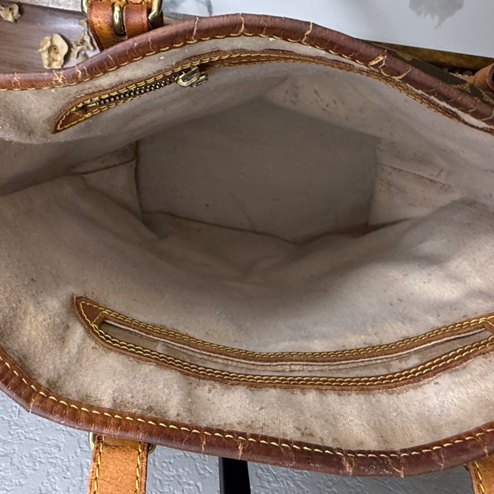 Vintage Louis Vuitton Bucket Tote with COA - Picture 8 of 12
